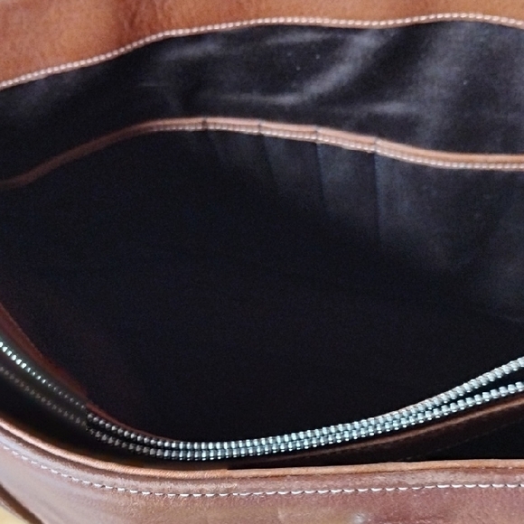 Coach Hampton Business Tote - Picture 13 of 15